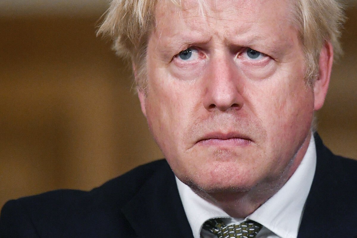 Promete Boris Johnson aplicar medidas contra fiestas en Downing Street