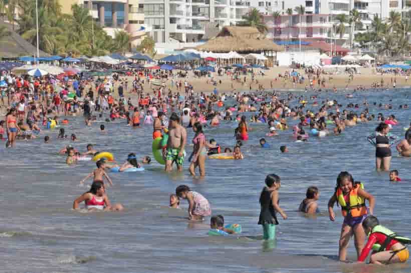 Consiguió Acapulco ocupación hotelera de casi 80% en Año Nuevo