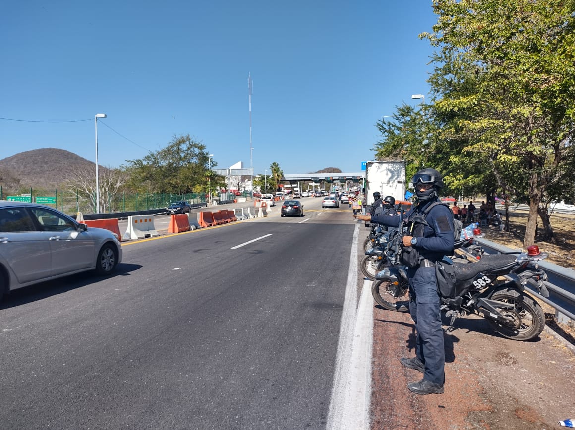 Vigila Policía Estatal puntos carreteros de Guerrero