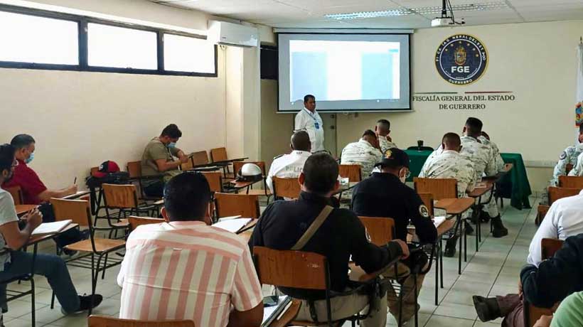 Imparte Fiscalía de Guerrero curso sobre accidentes automovilisticos