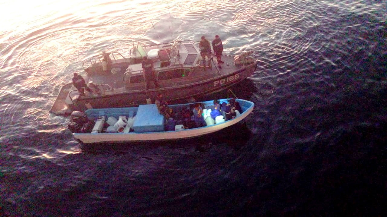 Detiene Marina embarcación con droga en las costas de Chiapas