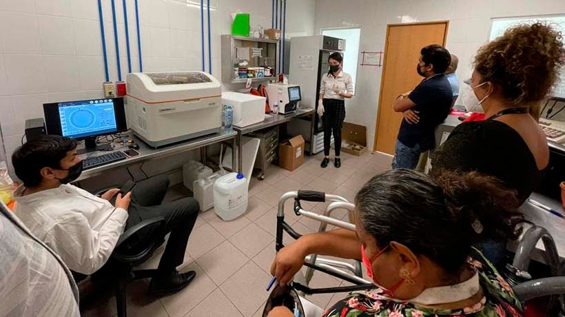 Reportan 90% en equipamiento a laboratorios públicos de Guerrero