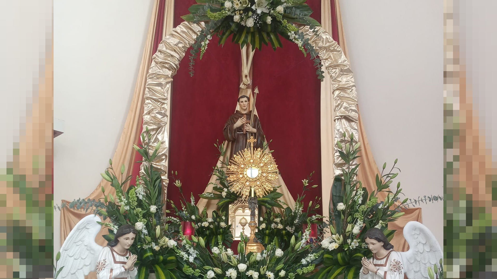 Católicos celebran a San Felipe de Jesús