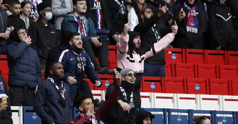 Afición del PSG abucheó a Messi y Neymar en el Parque de los Príncipes