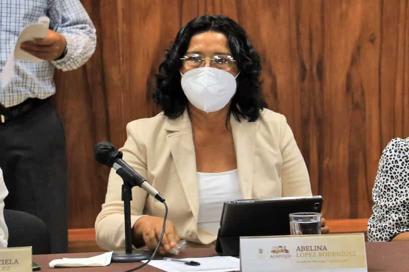 Deuda con el SAT podría resolverse en abril: Abelina López