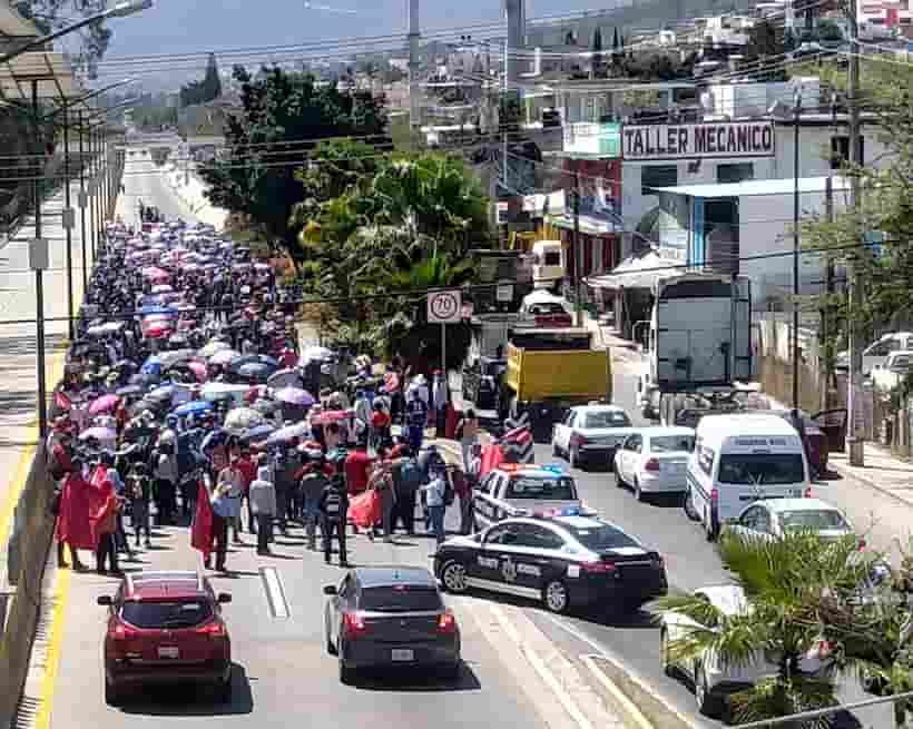 Finaliza bloqueo de la Autopista del Sol en Chilpancingo