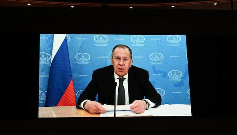La única alternativa ante sanciones es una Tercera Guerra Mundial, advierte Rusia