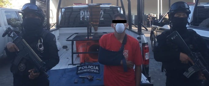 Detienen a hombres en posesión de arma de fuego en Acapulco