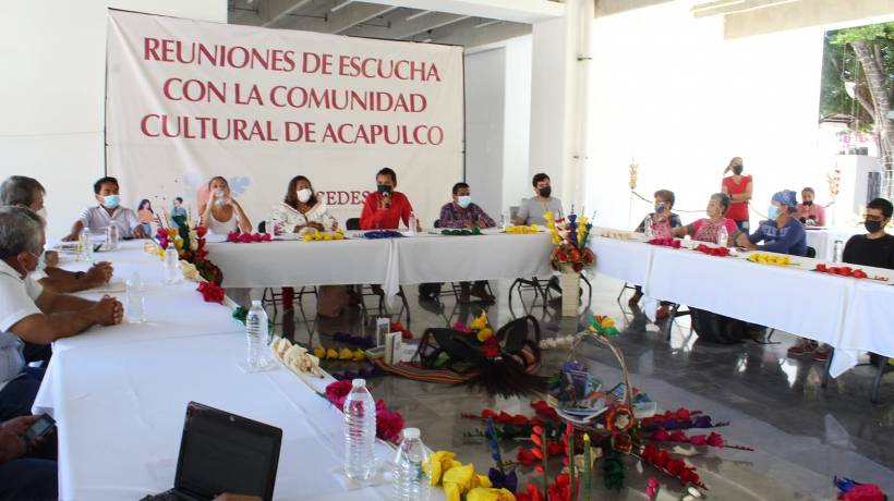Se reúne Ayuntamiento de Acapulco con comunidades culturales