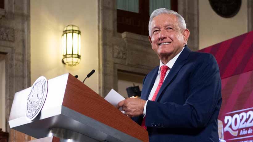 Lanza AMLO reforma electoral; voto electrónico, menos ‘pluris’ y botar al INE