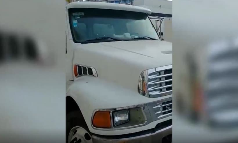 Dejan abandonado un camión recolector en Acapulco