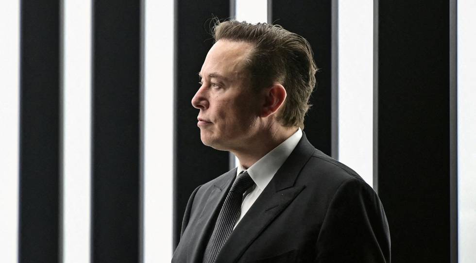 Ofrece Elon Musk comprar Twitter; ¿qué tan serio es?