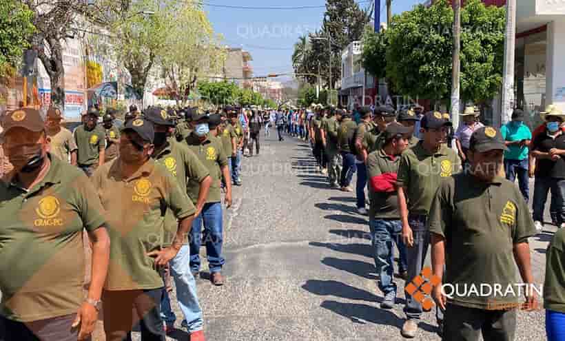 Marcha la CRAC en Chilpancingo contra consulta indígena