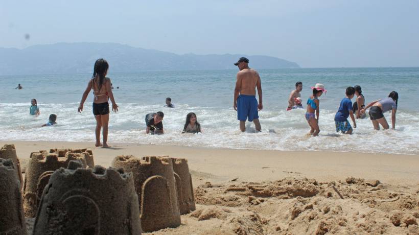 Acapulco, al 61% en Jueves Santo; agradable y seguro, dicen turistas