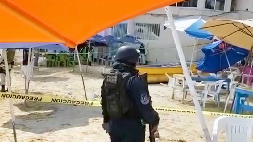 Pánico en la playa tras mortal ataque en Caleta de Acapulco