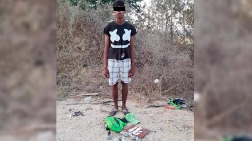 Lo arrestan con marihuana y cocaína en El Roble de Acapulco
