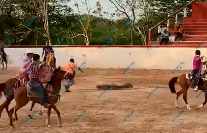 Joven de 15 años grave tras corrida de toros en Yucatán
