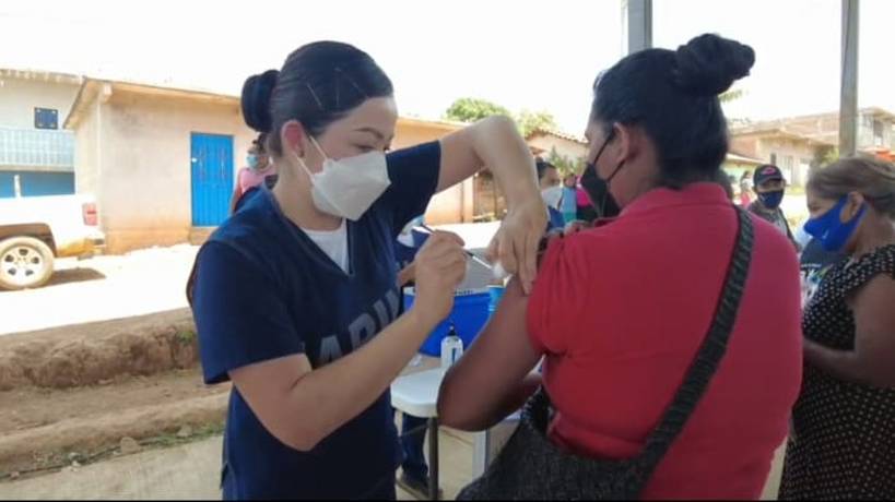 Anuncian vacunación contra el COVID-19 para mayores de 18 años en Acapulco