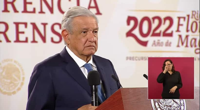 Contrata AMLO médicos cubanos para combatir falta de especialistas