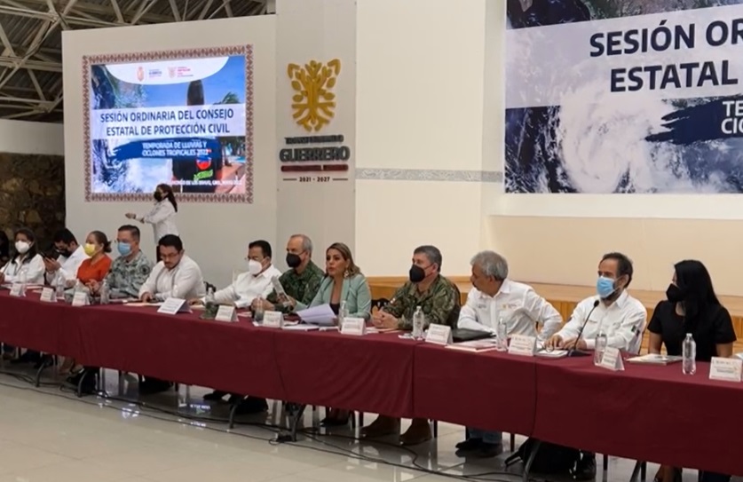 Presenta Evelyn Salgado plan de protección familiar en caso de desastres naturales