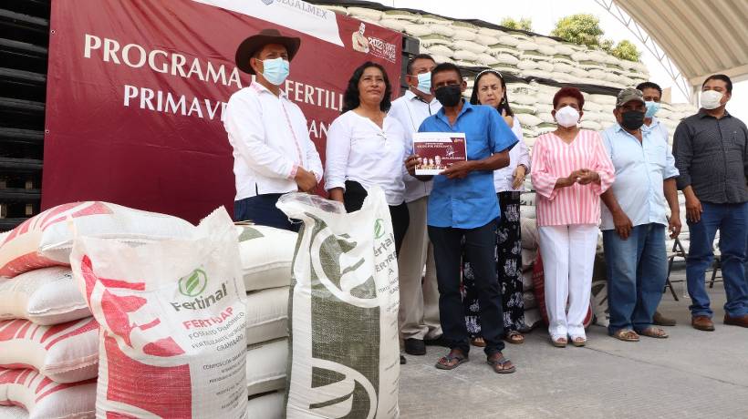 Da Abelina López banderazo de entrega de Fertilizantes para el Bienestar