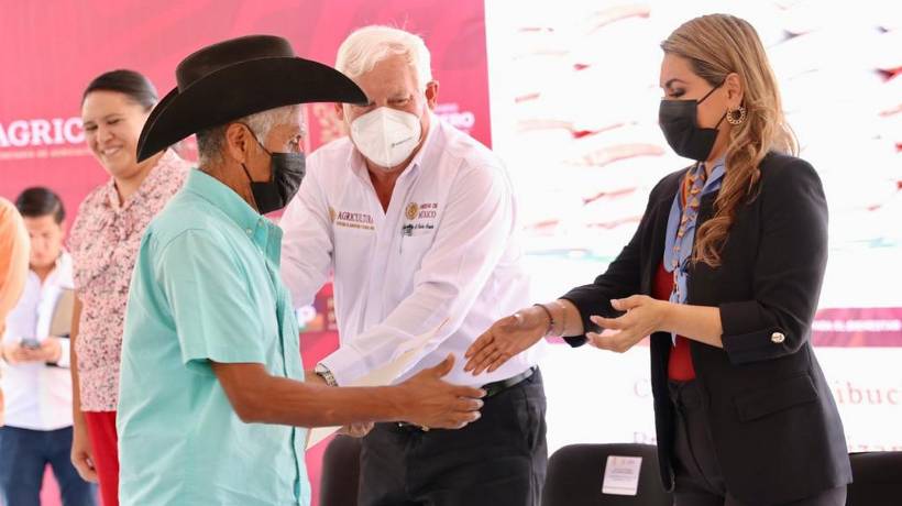 Encabeza Evelyn Salgado entrega de Fertilizantes para el Bienestar en Guerrero