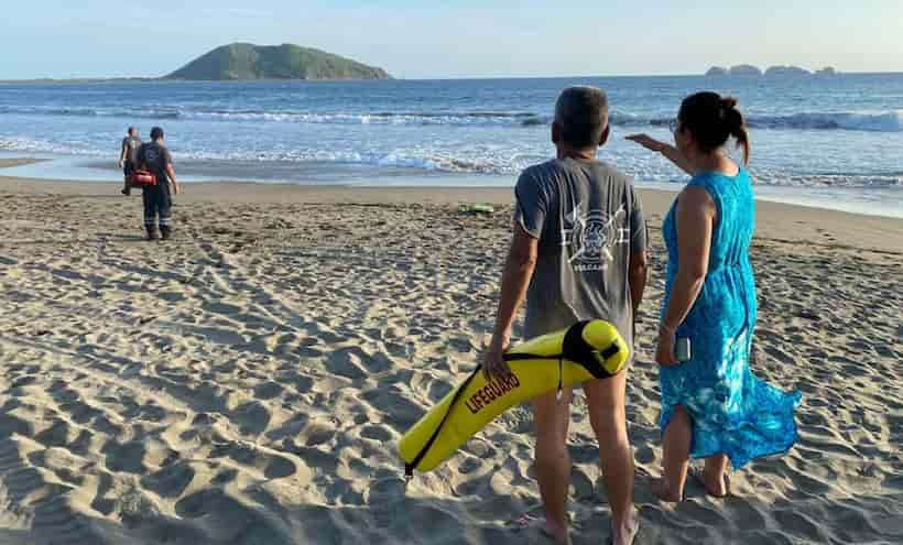 Fallece adolescente en Zihuatanejo; se ahogó en Playa Blanca