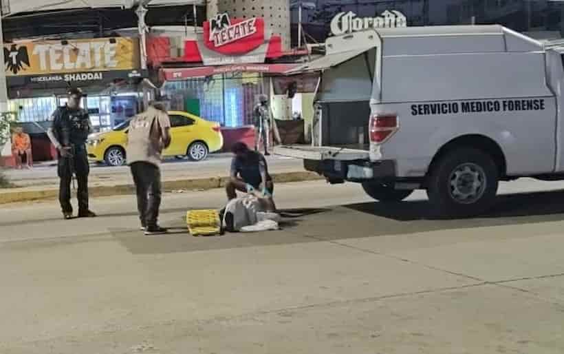 Ultiman a hombre con un picahielo en zona suburbana de Acapulco