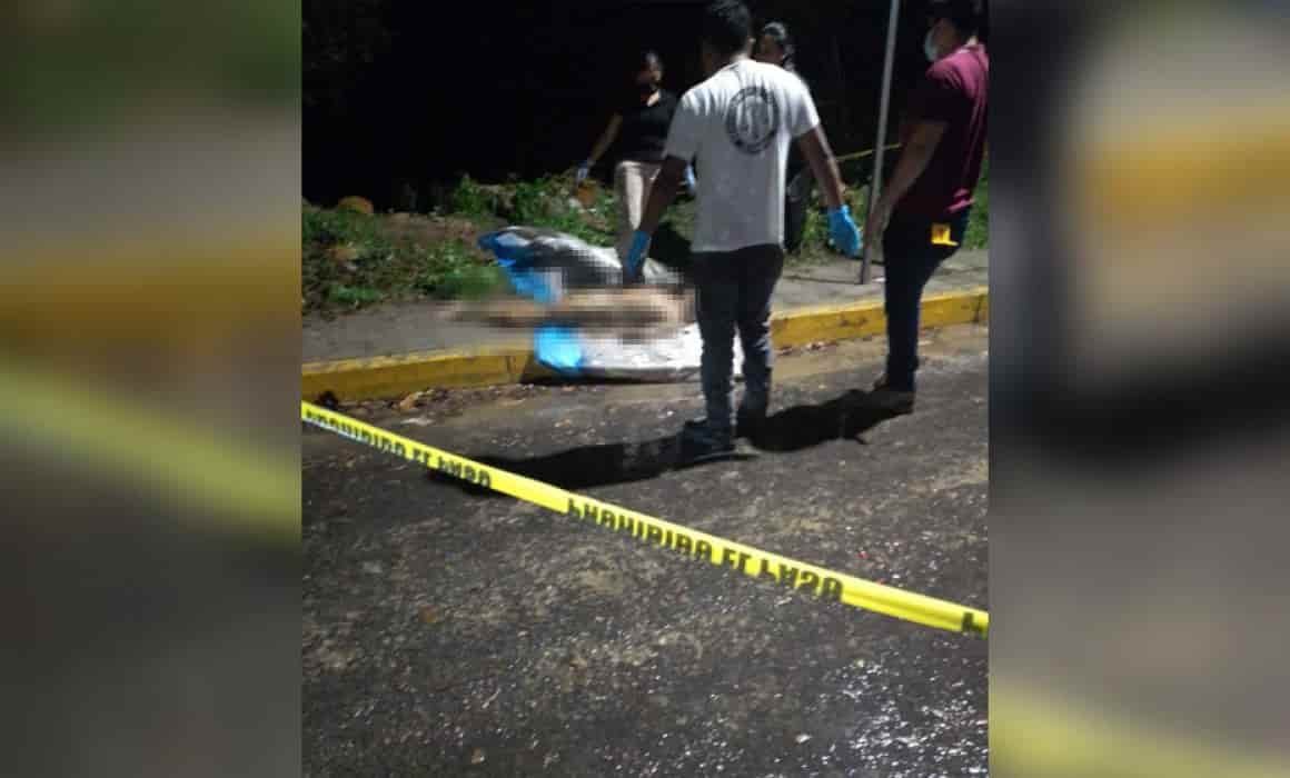 Hallan cuerpo de mujer a orilla de río en Coyuca de Benítez