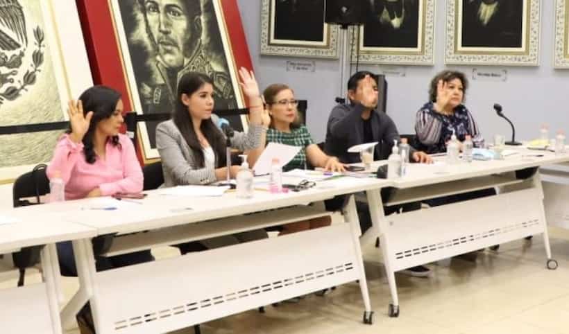 Congreso Guerrero: Sesionan comisiones sobre empréstitos de ayuntamientos