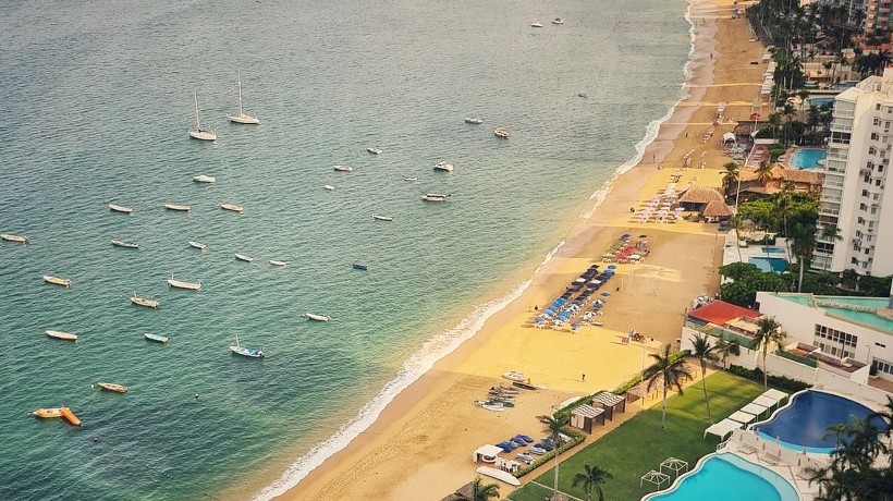 Asegura CAPAMA que playas de Acapulco son aptas para uso recreativo