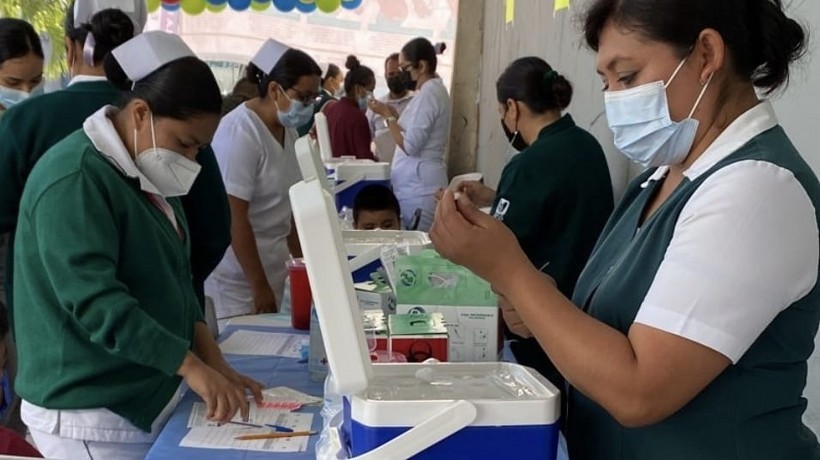 Participa IMSS Guerrero en Jornada de Vacunación contra COVID-19 en menores de 5 a 11 años