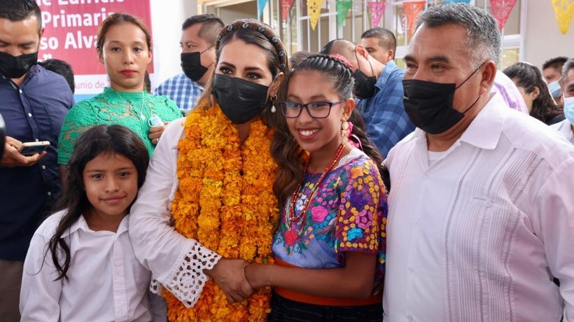 Inaugura Evelyn Salgado edificio en primaria bilingüe indígena de Chilpancingo