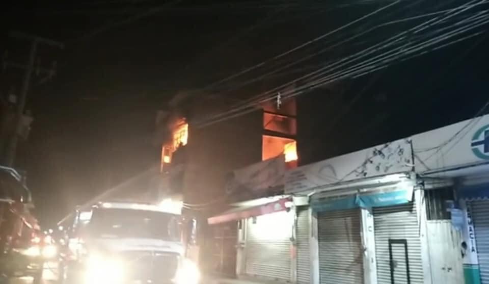 Se incendian dos dulcerías en Iguala