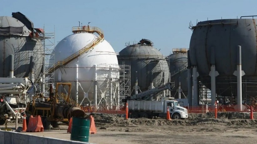Sólo para la foto estará lista refinería Olmeca en inauguración de AMLO