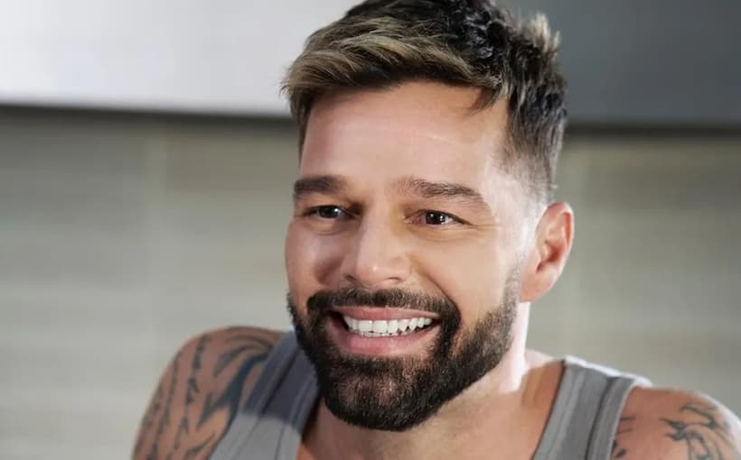 Comparecerá Ricky Martin tras acusación acoso y violencia doméstica