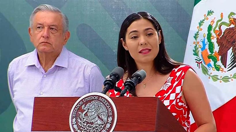 Se sube salario gobernadora de Colima; gana más que AMLO