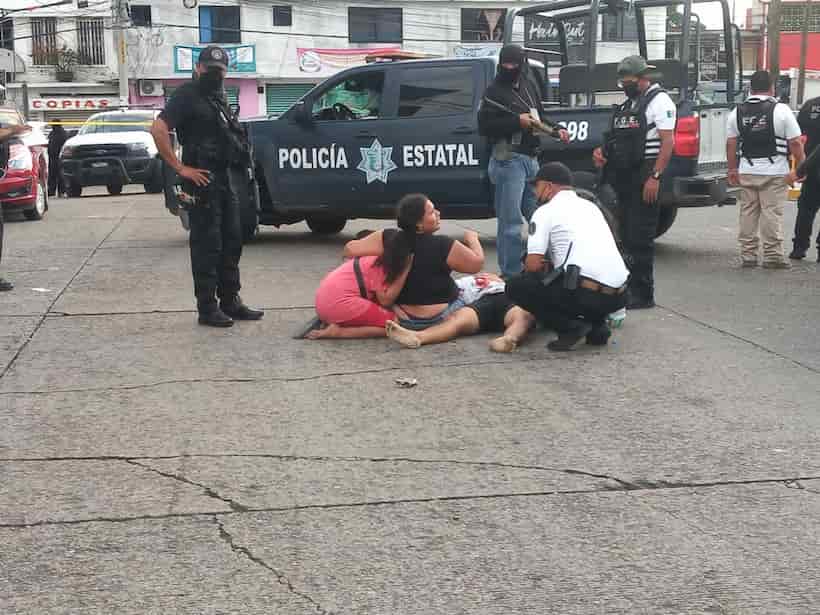 Ultiman a policía auxiliar en Acapulco tras resistirse a secuestro