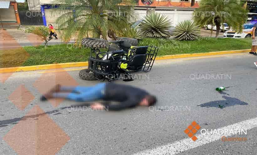 Vuelca cuatrimoto en Petatlán; conductor resultó lesionado
