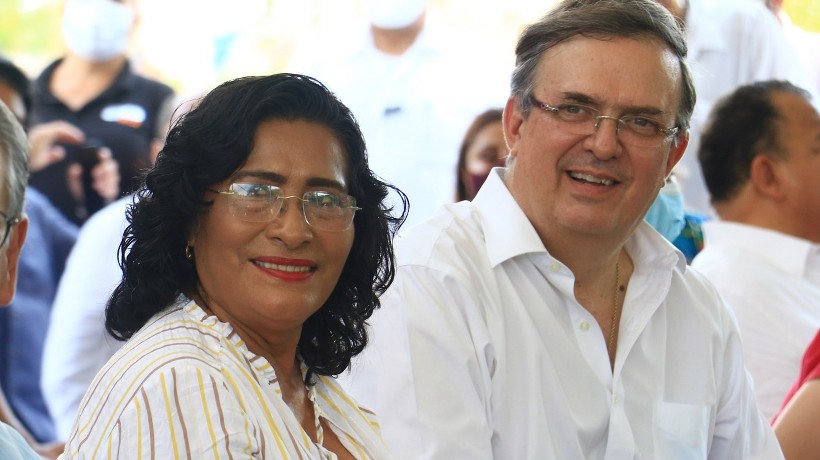 Presentan Abelina López y Marcelo Ebrard proyecto de inversión para Acapulco