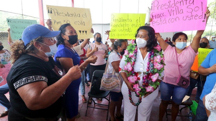 Celebra Abelina López sesión de Cabildo Abierto en el Kilómetro 30