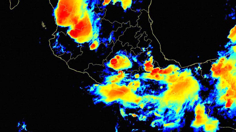 Canal de baja presión provoca lluvias en Guerrero