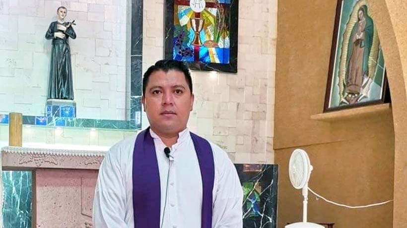 Hinchazón le impide respirar a sacerdote baleado en Chilapa