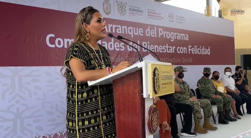 Tenemos el compromiso de llevar bienestar a todo Guerrero: Evelyn Salgado