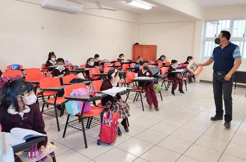 Volverán a las aulas más de un millón de estudiantes en Guerrero