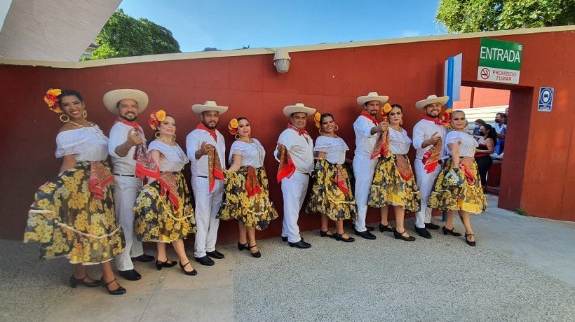 Tiene IMSS Guerrero grupo de danza folclórica