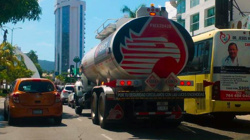 No renovará Ayuntamiento de Acapulco permisos de circulación a Pemex