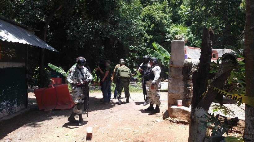 Lanzan dos granadas a base de la UPOEG en Chilpancingo