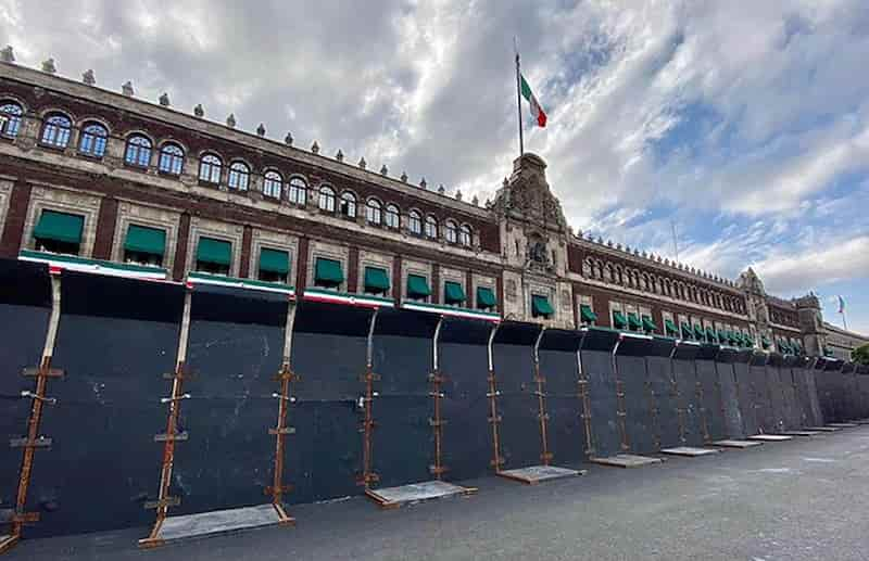 ¿Infestado de ratas? Destina Presidencia 700 mil pesos para fumigar plaga en Palacio Nacional