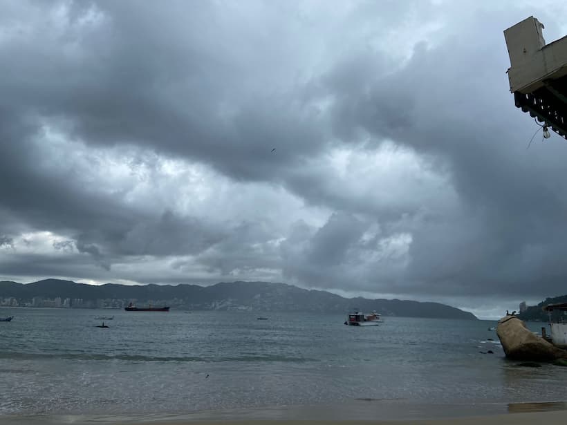 Zona de baja presión provoca lluvias intensas en Guerrero